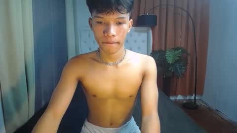 Snapshot of nick_cummer12 chatting on January 7, 2026, 2:25 am JAKE online show from January 7, 2026, 2:25 am