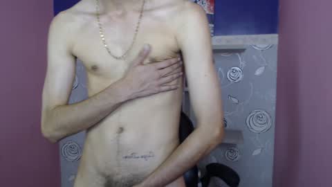 Snapshot of nick_damon chatting on December 24, 2024, 4:30 pm Nick online show from December 24, 2024, 4:30 pm