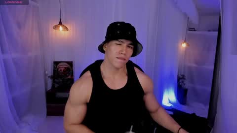 nick fenix online show from May 21, 2026, 3:13 am