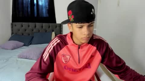 nick_master2 online show from February 19, 2026, 7:32 pm