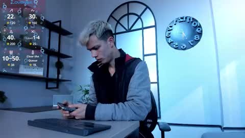 Nick  online show from November 9, 2025, 11:41 am