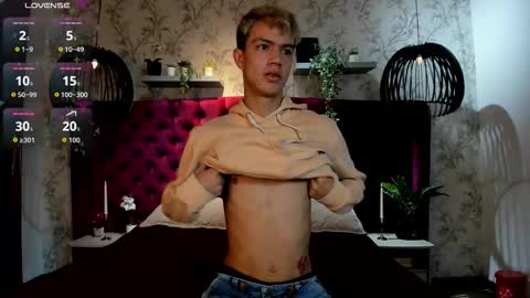 Nick  online show from November 15, 2025, 12:13 pm