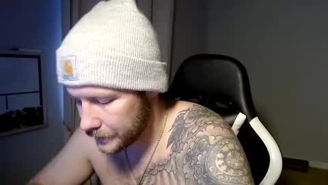 Cakedcouple  OF - Yourtattedcutie  qurlynfit online show from December 26, 2024, 8:11 pm