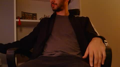 Snapshot of nickbok11 chatting on November 12, 2025, 10:30 pm nickbok11 online show from November 12, 2025, 10:30 pm