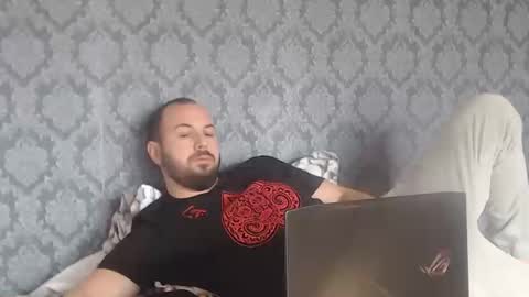 Snapshot of nickolas22 chatting on March 5, 2025, 7:27 am Julian online show from March 5, 2025, 7:27 am