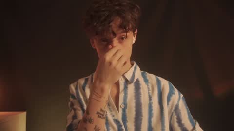 Nicky Neal online show from February 6, 2025, 5:30 pm