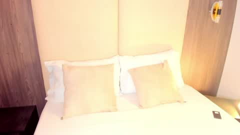 Nicky  online show from April 2, 2026, 2:42 am