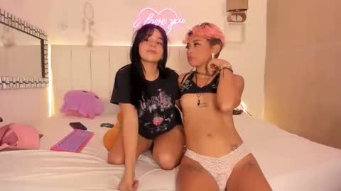 Snapshot of nicky_teem chatting on March 25, 2026, 5:24 am nicky_teem online show from March 25, 2026, 5:24 am