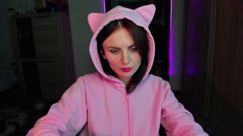 Nicky Weekends online show from February 8, 2025, 7:27 pm