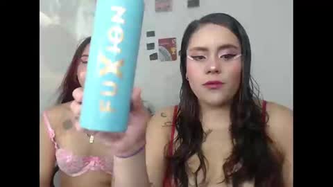 Snapshot of nickyandcam chatting on September 20, 2025, 2:34 am Nickyandcam online show from September 20, 2025, 2:34 am