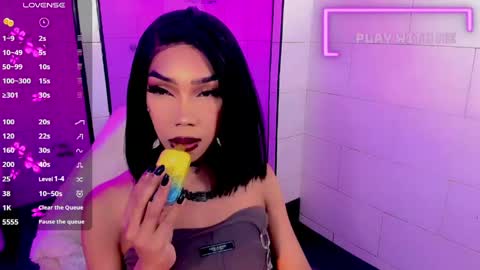 Nicky online show from April 14, 2026, 4:29 am