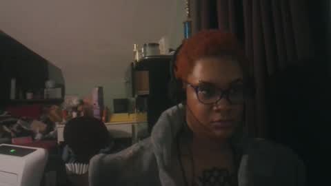 nickythehawtie online show from April 14, 2026, 1:33 am