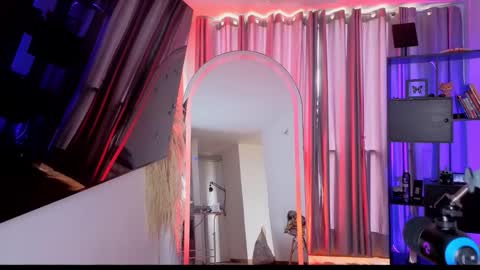 Nicky online show from March 26, 2026, 4:56 pm