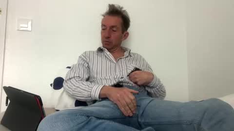 Snapshot of nico181969 chatting on February 15, 2025, 11:28 am Nico online show from February 15, 2025, 11:28 am