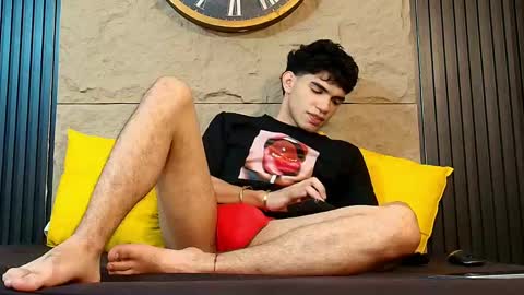 nico_monroet online show from May 14, 2026, 10:38 pm