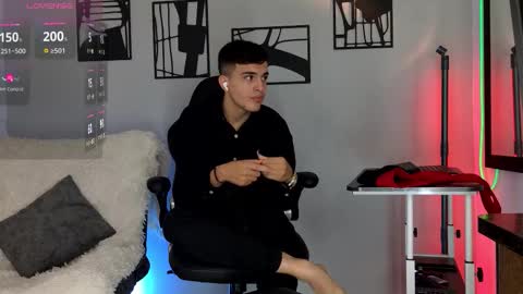 Nico online show from March 13, 2026, 11:28 am