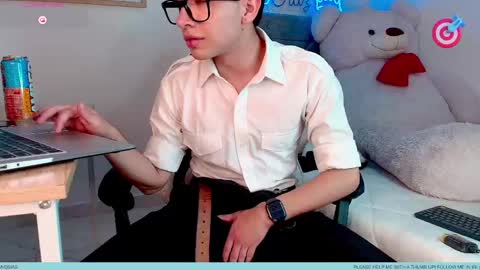 nico  online show from April 10, 2026, 10:03 pm