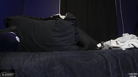 NicoG online show from December 2, 2025, 11:59 am