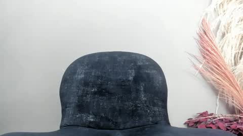 nicohillx online show from April 7, 2026, 8:42 pm