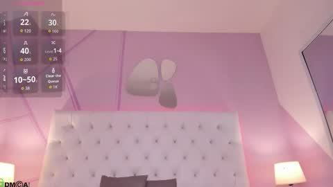 Nicol  online show from October 15, 2025, 4:51 pm