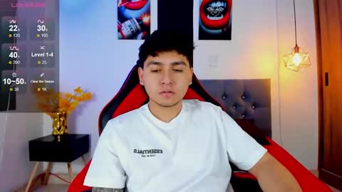 nicolas_james_sc online show from October 18, 2025, 1:01 pm