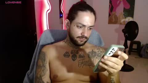 nicolas online show from January 16, 2025, 2:41 am