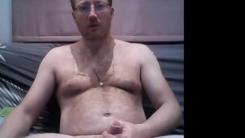 nicolaslapin87 online show from November 12, 2025, 7:24 pm