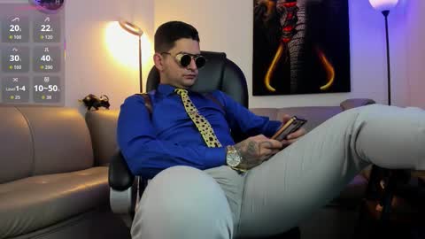 Nicolas Fellener online show from February 9, 2026, 5:33 am