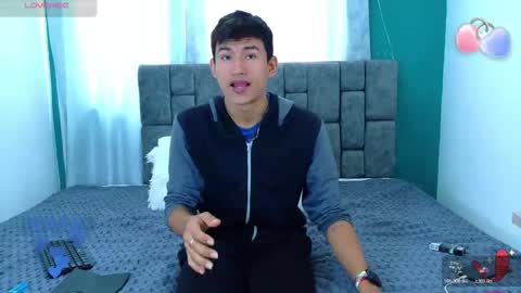 Snapshot of nicolastorres__ chatting on February 3, 2026, 8:47 pm nicolastorres__ online show from February 3, 2026, 8:47 pm