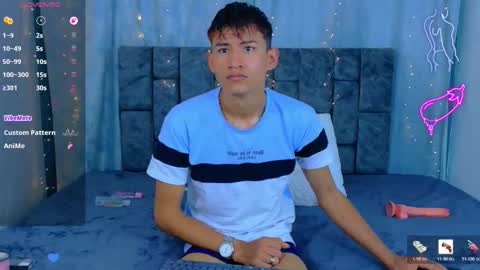 nicolastorres__ online show from April 11, 2026, 4:17 am