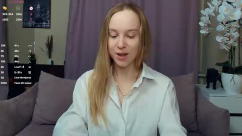 Nicoletta online show from February 23, 2026, 7:22 pm