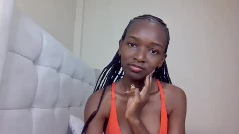 nicole161117 online show from March 7, 2026, 6:43 am