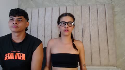 Snapshot of nicole_and_thiago chatting on January 25, 2025, 5:07 am nicole_and_thiago online show from January 25, 2025, 5:07 am