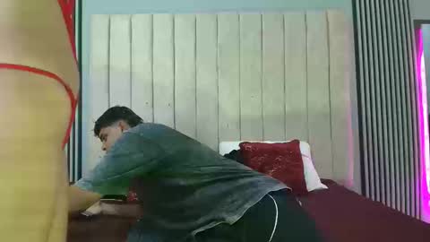 Snapshot of nicole_and_thiago chatting on September 11, 2025, 12:55 am nicole_and_thiago online show from September 11, 2025, 12:55 am