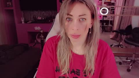 Nicole online show from March 1, 2026, 10:12 pm