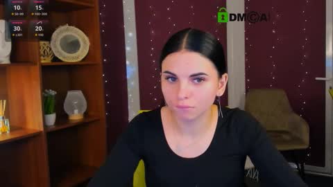 nicole_muah online show from November 17, 2025, 2:34 pm