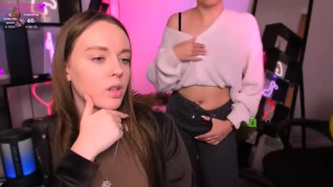 nicole_muah online show from December 14, 2025, 7:58 am