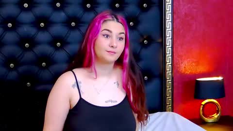 Nicole Wesley online show from January 8, 2026, 11:01 am