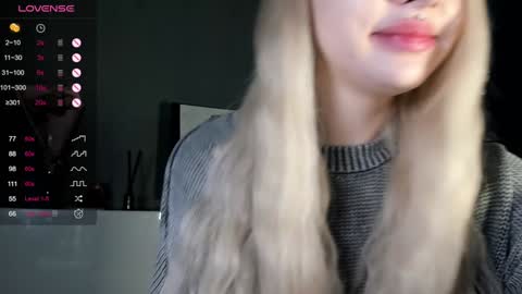 Mary online show from December 15, 2024, 11:42 pm