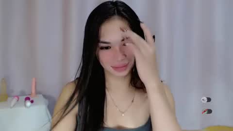 NICOLE online show from January 7, 2025, 11:35 pm