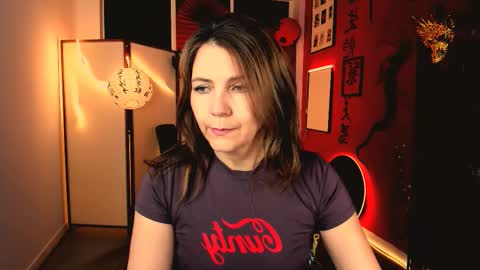 nicolehits online show from March 2, 2026, 1:07 pm