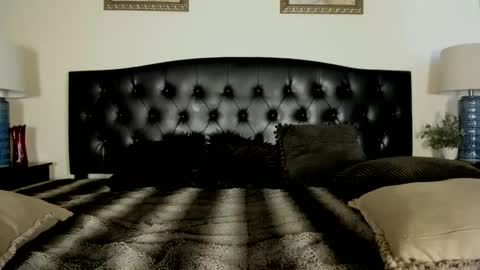 Snapshot of nicolesolace chatting on February 7, 2026, 10:02 pm Nicole online show from February 7, 2026, 10:02 pm