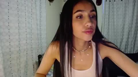 Snapshot of nicoletta_c66 chatting on November 12, 2025, 10:20 pm Nicole online show from November 12, 2025, 10:20 pm