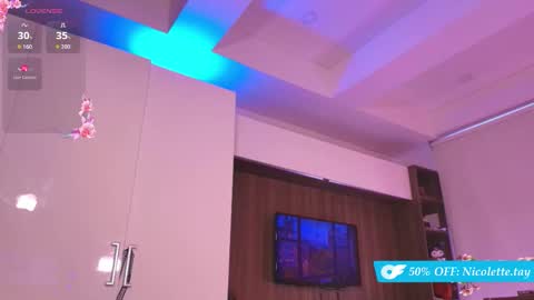 Nicol  online show from December 3, 2025, 2:26 pm