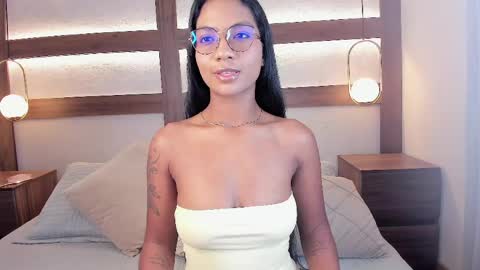 Nicol  online show from April 21, 2026, 4:08 am