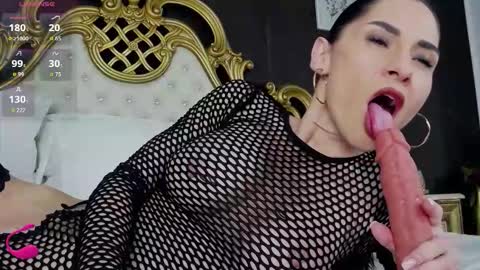 Snapshot of nicollediazz chatting on February 6, 2026, 7:34 am Nicolle online show from February 6, 2026, 7:34 am