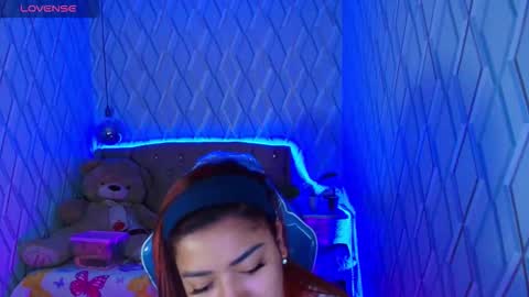 Nicolle Miley online show from October 30, 2025, 3:41 am