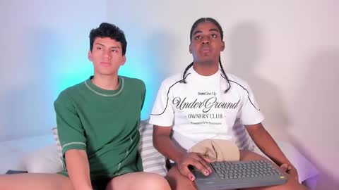 Snapshot of nicoymark1 chatting on March 14, 2026, 11:48 am Nico y Mark online show from March 14, 2026, 11:48 am