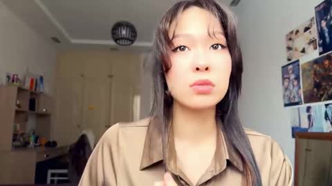 Snapshot of nievesshippey chatting on February 17, 2026, 4:42 am Hanna online show from February 17, 2026, 4:42 am