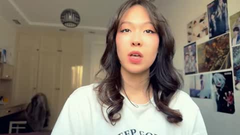 Snapshot of nievesshippey chatting on February 20, 2026, 9:21 am Hanna online show from February 20, 2026, 9:21 am